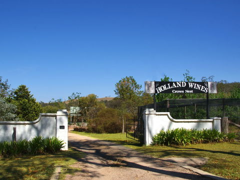 Holland Wines - Mackay Tourism 3
