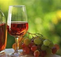 Long Rail Gully Winery - Mackay Tourism