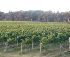 Kooyonga Creek Wines - Mackay Tourism 6