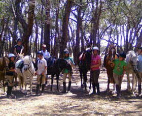 Bellarine Horse Riding Centre - Mackay Tourism 0