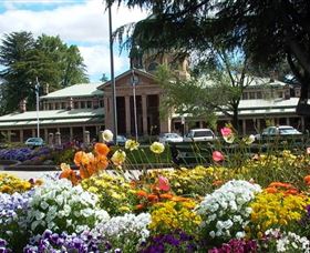 Bathurst Court House - Mackay Tourism 0