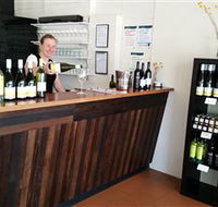 Billy Button Wines - Mackay Tourism