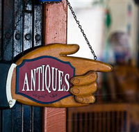 Bowning Antique Centre - Mackay Tourism