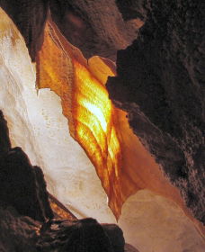 Careys Cave - Mackay Tourism 1