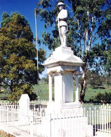 Cooyar War Memorial - Mackay Tourism 1