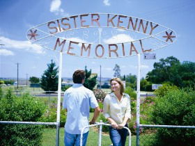 Sister Kenny Memorial - Mackay Tourism 0
