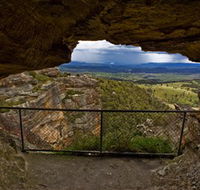 Hassans Walls Lookout - Mackay Tourism