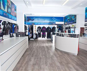 Dive Centre Manly - Mackay Tourism 0