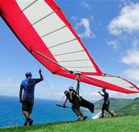 Hang gliding Oz - Mackay Tourism