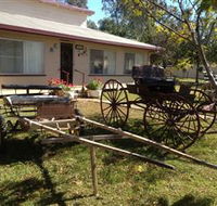 Mr and Mrs Behan Sulky Display - Mackay Tourism