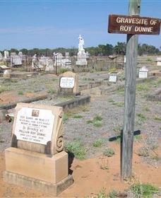 Blackall Cemetery - Mackay Tourism 0