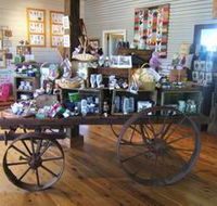 Emu Bay Lavender - Mackay Tourism