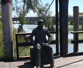 Wentworth Wharf - Mackay Tourism 1