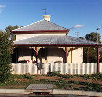 Former Customs Officers Residence - Mackay Tourism