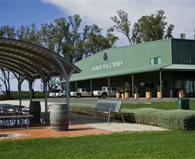 Andrew Peace Wines - Mackay Tourism 0