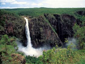 Wallaman Falls, Girringun National Park - Mackay Tourism 0