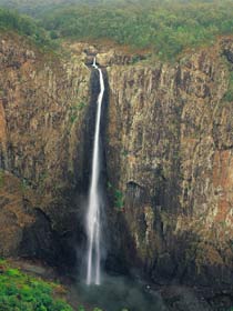 Wallaman Falls, Girringun National Park - Mackay Tourism 2