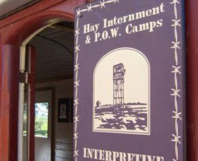 DUNERA  MUSEUM - Hay Internment And Prisoner Of War Camps Interpretive Centre - Mackay Tourism 1