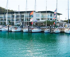 Nelly Bay - Mackay Tourism 0