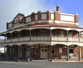 Royal Hotel Weethalle - Mackay Tourism 0
