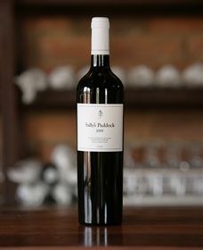 Sally's Paddock At Redbank Winery - Mackay Tourism 4