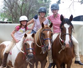 Billabong Ranch - Mackay Tourism 7