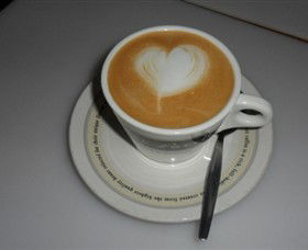 Breretons Bakery And Coffee Lounge - Mackay Tourism 2
