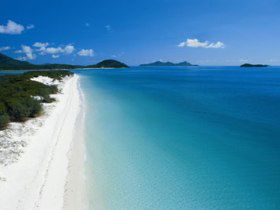 Whitehaven Beach - Mackay Tourism 2