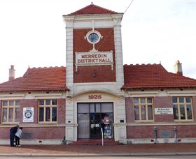 Merredin Heritage Walk - Mackay Tourism 0