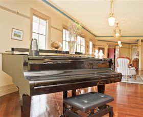 Barcaldine House - Mackay Tourism 6