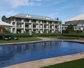 Yarrawonga Mulwala Golf Club Resort - Mackay Tourism 2