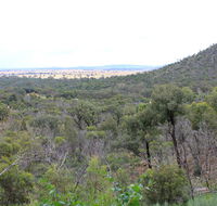 Ben Hall's Cave walking track - Mackay Tourism