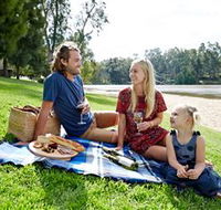 Wagga Beach - Mackay Tourism