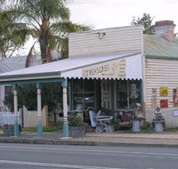 Lady Gails Bookshop and Curios - Mackay Tourism