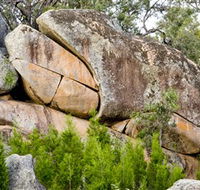 Frog Rock - Mackay Tourism