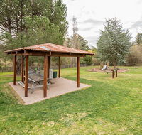 Bill Lyle Reserve picnic area - Mackay Tourism