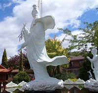 Sakyamuni Buddhist Centre/Van Hanh Monastery - Mackay Tourism