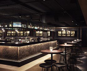 Luckyâ€™s Speakeasy - Mackay Tourism 2