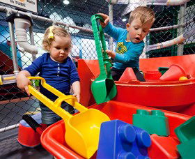 Questacon â€“ The National Science And Technology Centre - Mackay Tourism 2