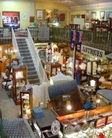 The Victory Theatre Antique Centre - Mackay Tourism 1