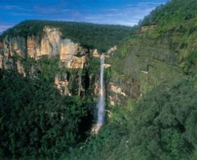 Govetts Leap Lookout - Mackay Tourism 0