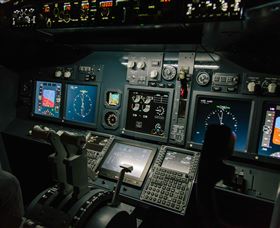 Jet Flight Simulator Canberra - Mackay Tourism 2