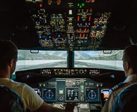 Jet Flight Simulator Canberra - Mackay Tourism 4