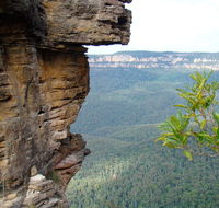 Three Sisters - Honeymoon Bridge - Mackay Tourism