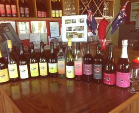 Djinta Djinta Winery And De Vine Restaurant - Mackay Tourism 5