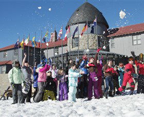 Charlotte Pass Snow Resort - Mackay Tourism 7