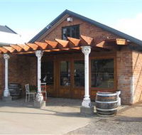 Eling Forest Cellar Door and Cafe - Mackay Tourism