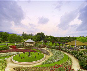 Hunter Valley Gardens - Mackay Tourism 0