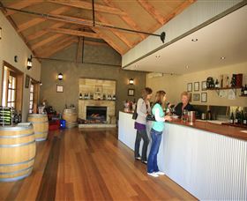 Savannah Estate Winery And Cellar Door - Mackay Tourism 2