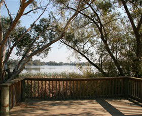 Sale Common Wetlands - Mackay Tourism 1